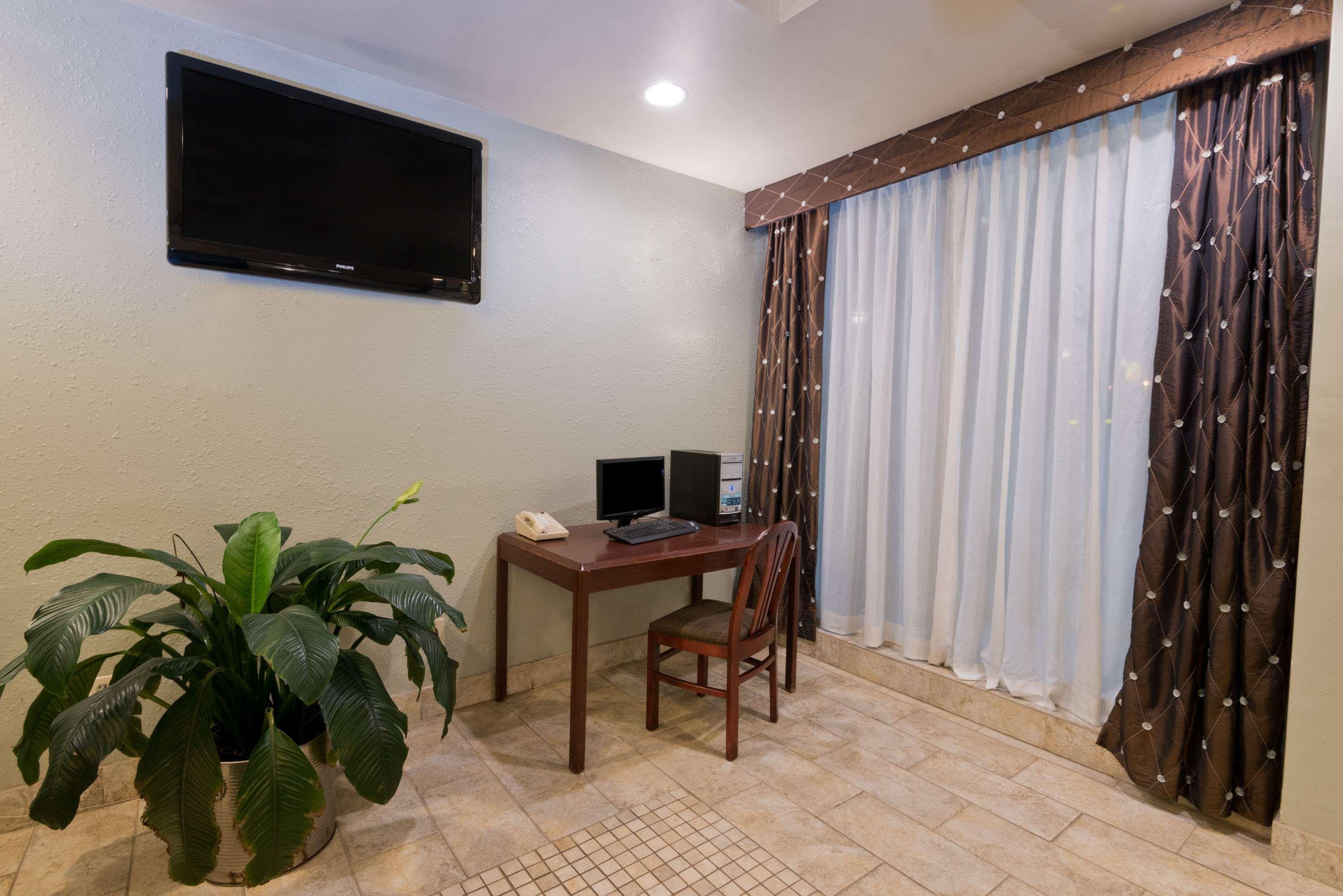Days Inn By Wyndham Batavia Darien Lake Theme Park מראה חיצוני תמונה
