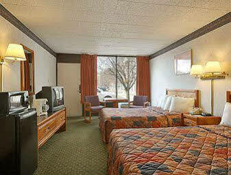 Days Inn By Wyndham Batavia Darien Lake Theme Park מראה חיצוני תמונה